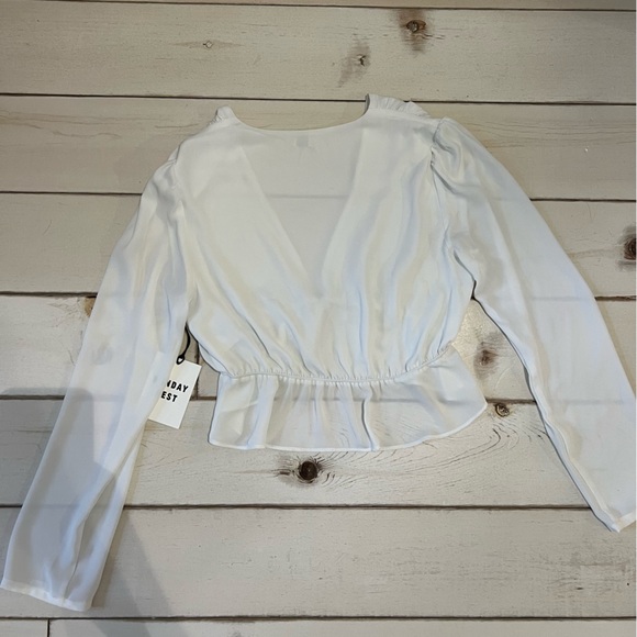 NWT Aritiza Sunday Best KIMBERLY BLOUSE - Picture 10 of 11